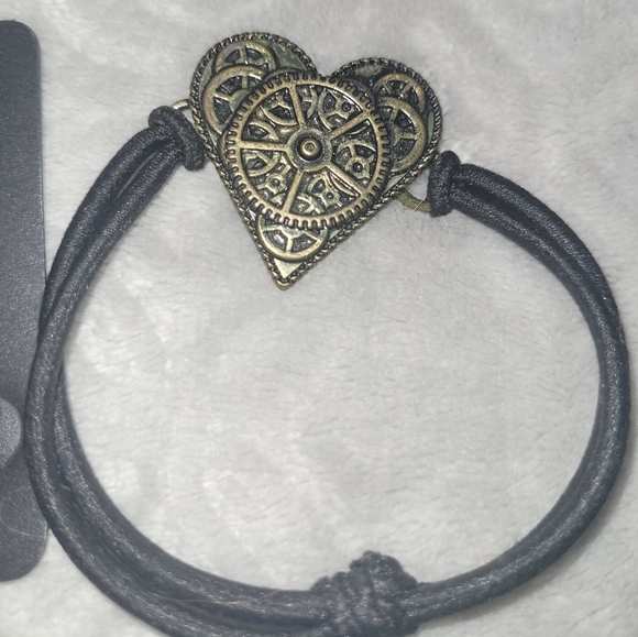 New! BODY RAGE Steampunk Heart Earrings & Bracelet Set - Picture 3 of 6
